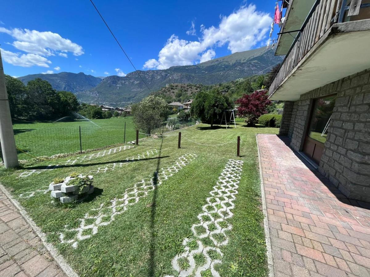 Apartmán Casa Fedora Saint-Vincent Exteriér fotografie