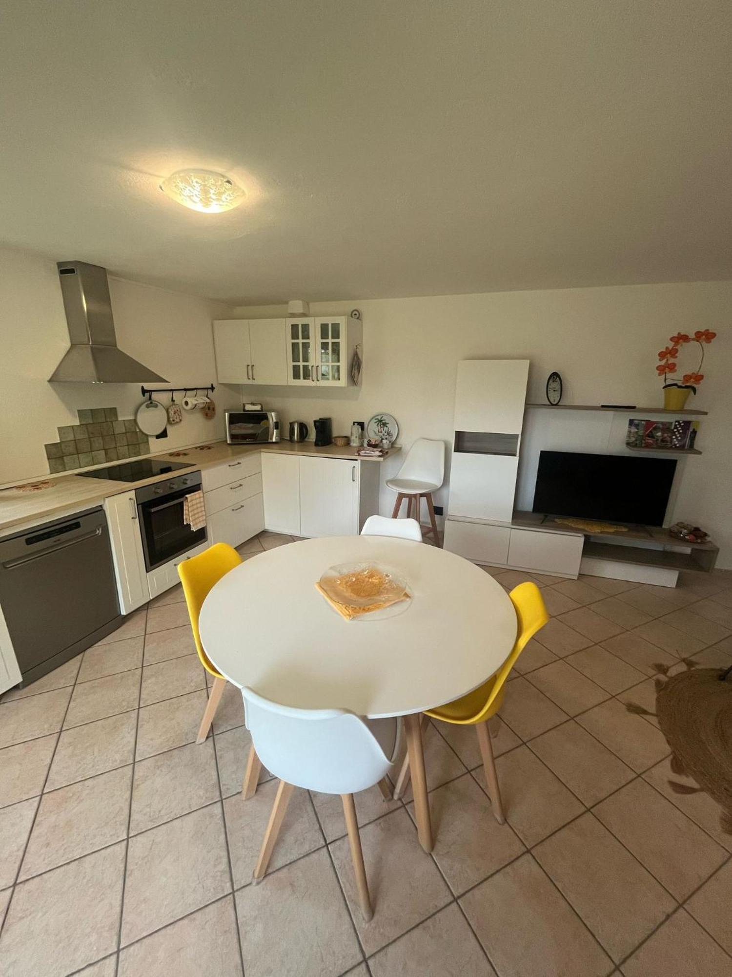 Apartmán Casa Fedora Saint-Vincent Exteriér fotografie